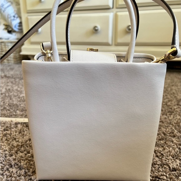 NWT- Kate Spade Mickey and Minnie Mouse from the Disney Collection. - Picture 5 of 10